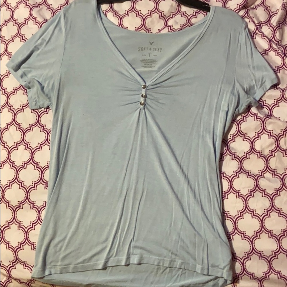 Soft american eagle crop tee.